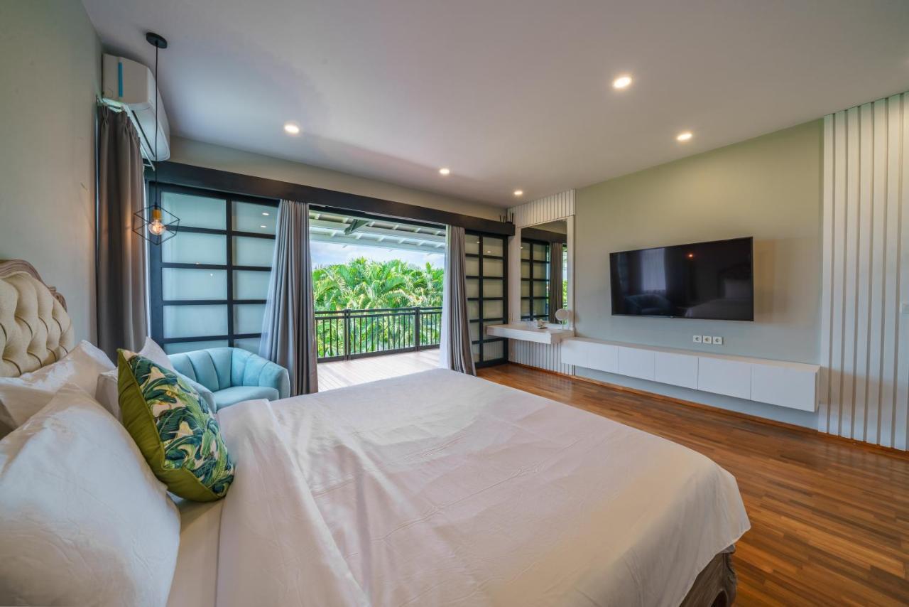 Villa Okenada - Modern 5-Bedroom Pool Villa In Berawa! Canggu Eksteriør bilde