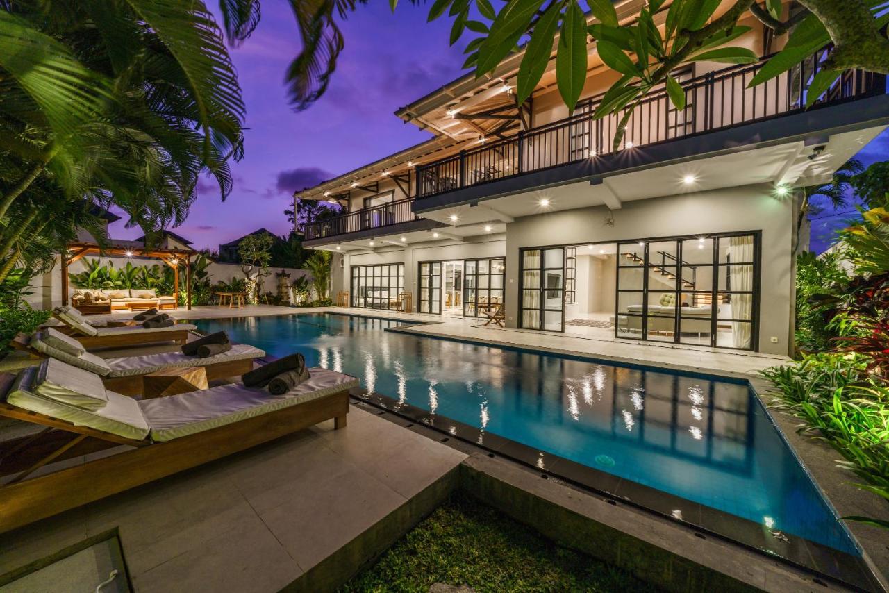 Villa Okenada - Modern 5-Bedroom Pool Villa In Berawa! Canggu Eksteriør bilde